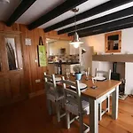 Holiday home Rock Lea *